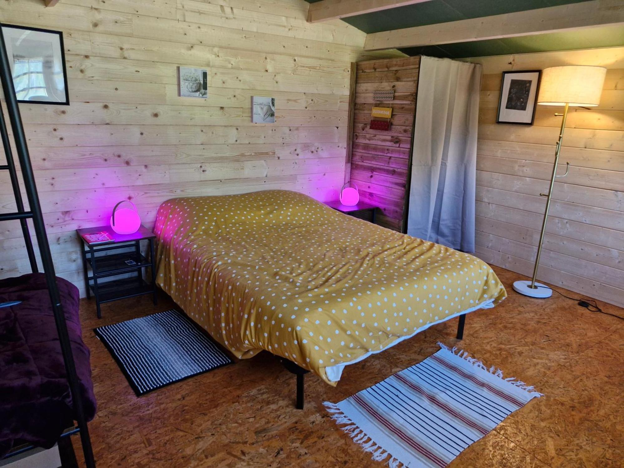La Cabane Des Lucioles Saint-Julien-Boutieres Екстериор снимка